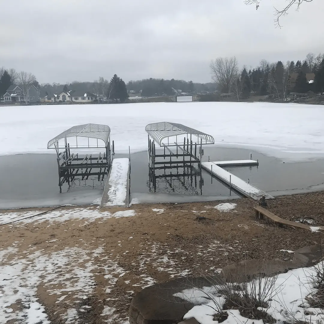 Air De-Icing System For Deep Water – Up To 60′ Dock 2